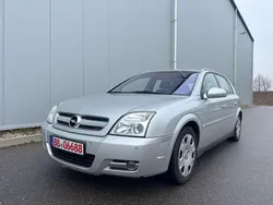 Silber Gebraucht 2005 Opel Signum Sport Kombi | 1.999 € (Fairer Preis)