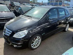 Schwarz Gebraucht 2008 Mercedes B150 Sport Van / Kleinbus | 4.900 € (Fairer Preis)