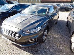 Grau Gebraucht 2019 Ford Mondeo Titanium Limousine | 8.900 € (Fairer Preis)