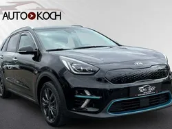 Schwarz Gebraucht 2020 Kia e-Niro Spirit SUV | 23.390 € (Fairer Preis)