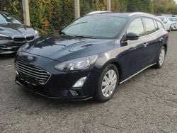 Blau Gebraucht 2020 Ford Focus Limousine | 7.990 € (Superpreis)