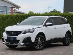 Weiß Gebraucht 2020 Peugeot 5008 Allure Van / Kleinbus | 21.000 € (Fairer Preis)