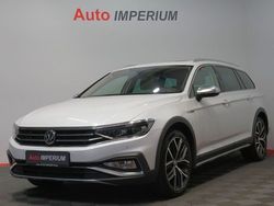 Oryxwhite perlmutteffekt Gebraucht 2019 VW Passat Alltrack Kombi | 29.990 € (Etwas zu teuer)