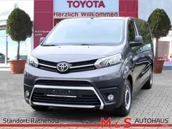 Basaltgrau metallic Gebraucht 2024 Toyota Proace Plus Van | 38.990 € (Teuer)