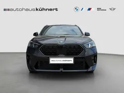 Saphirschwarz metallic Neu 2025 BMW 320 M Sport Limousine | 62.320 €