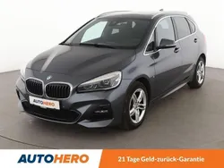 Schwarz Gebraucht 2018 BMW 218 Active Tourer M Sport Van / Kleinbus | 18.590 € (Fairer Preis)