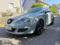Grau Gebraucht 2006 Seat Leon Reference Limousine | 2.200 € (Guter Preis)