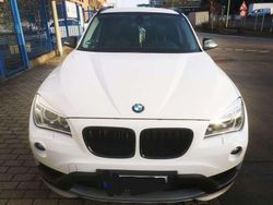 Weiß Gebraucht 2014 BMW X1 SUV | 12.000 € (Etwas zu teuer)