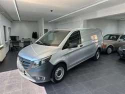Silber Gebraucht 2020 Mercedes Vito Van / Kleinbus | 16.900 € (Fairer Preis)