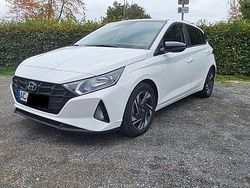 Weiß Gebraucht 2022 Hyundai i20 Select Kleinwagen | 15.550 € (Fairer Preis)