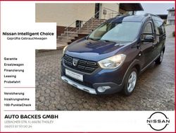 Blau Gebraucht 2017 Dacia Dokker Celebration Van / Kleinbus | 12.450 € (Fairer Preis)