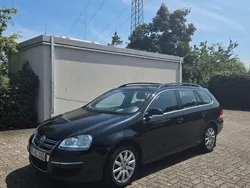 Schwarz Gebraucht 2009 VW Golf VI Kombi | 5.700 € (Fairer Preis)