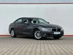 Grau Gebraucht 2012 BMW 320 Basis Limousine | 11.490 € (Fairer Preis)