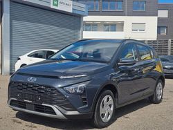 Grau Gebraucht 2024 Hyundai Bayon Comfort SUV | 14.950 €