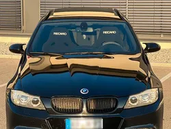 Schwarz Gebraucht 2011 BMW 330 M Sport Kombi | 15.000 €