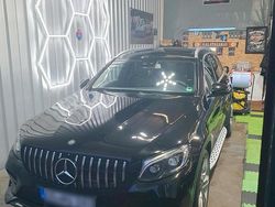 Schwarz Gebraucht 2016 Mercedes GLC250 SUV | 24.900 € (Teuer)