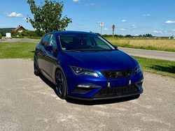 Blau Gebraucht 2018 Seat Leon Beats Limousine | 12.399 € (Fairer Preis)