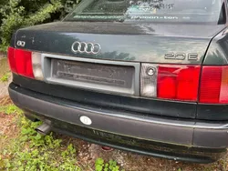 Grün Gebraucht 1991 Audi 80 Limousine | 3.000 €