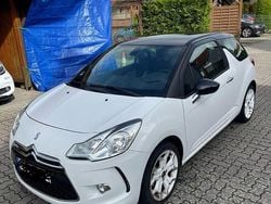 Weiß Gebraucht 2011 Citroën DS3 So Chic Kleinwagen | 4.800 € (Guter Preis)