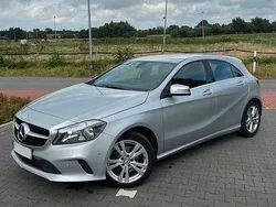Silber Gebraucht 2016 Mercedes A180 Business Limousine | 16.450 € (Guter Preis)