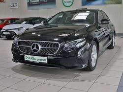 Schwarz Gebraucht 2016 Mercedes E200 Avantgarde Limousine | 20.480 € (Fairer Preis)