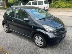 Schwarz Gebraucht 2006 Toyota Aygo Kleinwagen | 1.500 € (Fairer Preis)