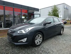 Grau Gebraucht 2012 Hyundai i40 Edition Kombi | 3.950 € (Guter Preis)