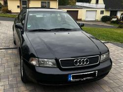 Schwarz Gebraucht 1998 Audi A4 S-Line Limousine | 800 € (Guter Preis)