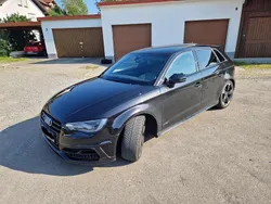 Schwarz Gebraucht 2015 Audi S3 Sportback Comfort Kombi | 20.490 €