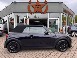Enigmatic black metallic Gebraucht 2021 Mini Cooper Cabriolet Classic Cabrio | 23.590 € (Guter Preis)