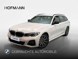 Alpinweiß uni Gebraucht 2022 BMW 320 M Sport Kombi | 33.333 € (Guter Preis)