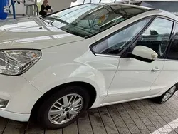 Weiß Gebraucht 2007 Ford Fiesta Kleinwagen | 5.000 €