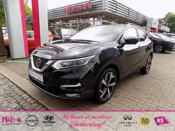 Schwarz Gebraucht 2021 Nissan Qashqai Akari SUV | 23.360 € (Fairer Preis)