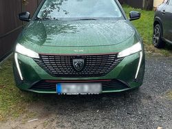 Grün Gebraucht 2024 Peugeot 308 Limousine | 22.000 € (Superpreis)