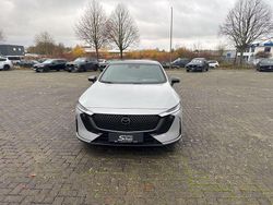 Grau Neu 2025 Mazda 6e Limousine | 41.700 € (Etwas zu teuer)