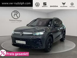 Delfingrau metallic Gebraucht 2024 VW Tiguan R-line SUV | 51.980 € (Guter Preis)