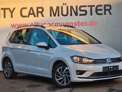 Silber Gebraucht 2017 VW Golf Sportsvan Van / Kleinbus | 13.900 € (Etwas zu teuer)
