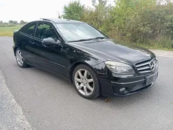 Schwarz Gebraucht 2009 Mercedes CLC220 Kleinwagen | 5.299 € (Fairer Preis)