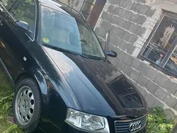 Schwarz Gebraucht 2000 Audi A6 Kombi | 3.500 € (Etwas zu teuer)