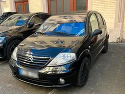 Schwarz Gebraucht 2003 Citroën C3 Kleinwagen | 2.800 €