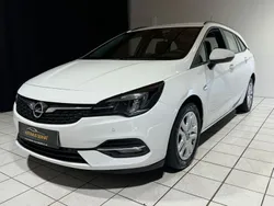 Weiß Gebraucht 2020 Opel Astra Edition Kombi | 10.990 € (Guter Preis)
