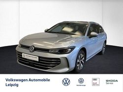 Silber Gebraucht 2024 VW Passat Pro Limousine | 35.690 € (Superpreis)