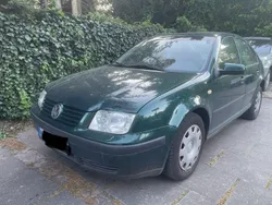 Grün Gebraucht 1999 VW Bora Limousine | 1.000 € (Superpreis)