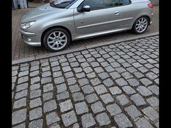 Silber Gebraucht 2004 Peugeot 206 CC Cabrio | 1.300 € (Fairer Preis)