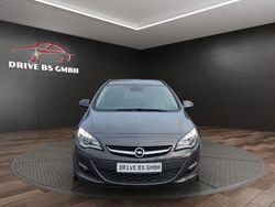 Grau Gebraucht 2015 Opel Astra Kombi | 8.400 € (Fairer Preis)