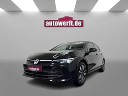 Schwarz Gebraucht 2024 VW Golf VIII Goal Limousine | 26.990 €