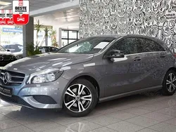 Grau Gebraucht 2014 Mercedes A180 Style Limousine | 13.390 € (Fairer Preis)