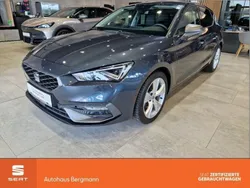 Grau Gebraucht 2024 Seat Leon FR Limousine | 27.904 € (Fairer Preis)