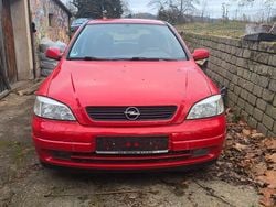 Rot Gebraucht 2000 Opel Astra Edition Limousine | 1.340 € (Fairer Preis)