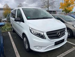 Arktikweiss Gebraucht 2017 Mercedes Vito Van / Kleinbus | 26.900 € (Fairer Preis)